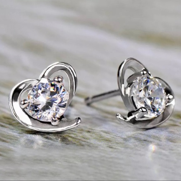 925 Sterling Silver CZ Heart Studs - Picture 2 of 3